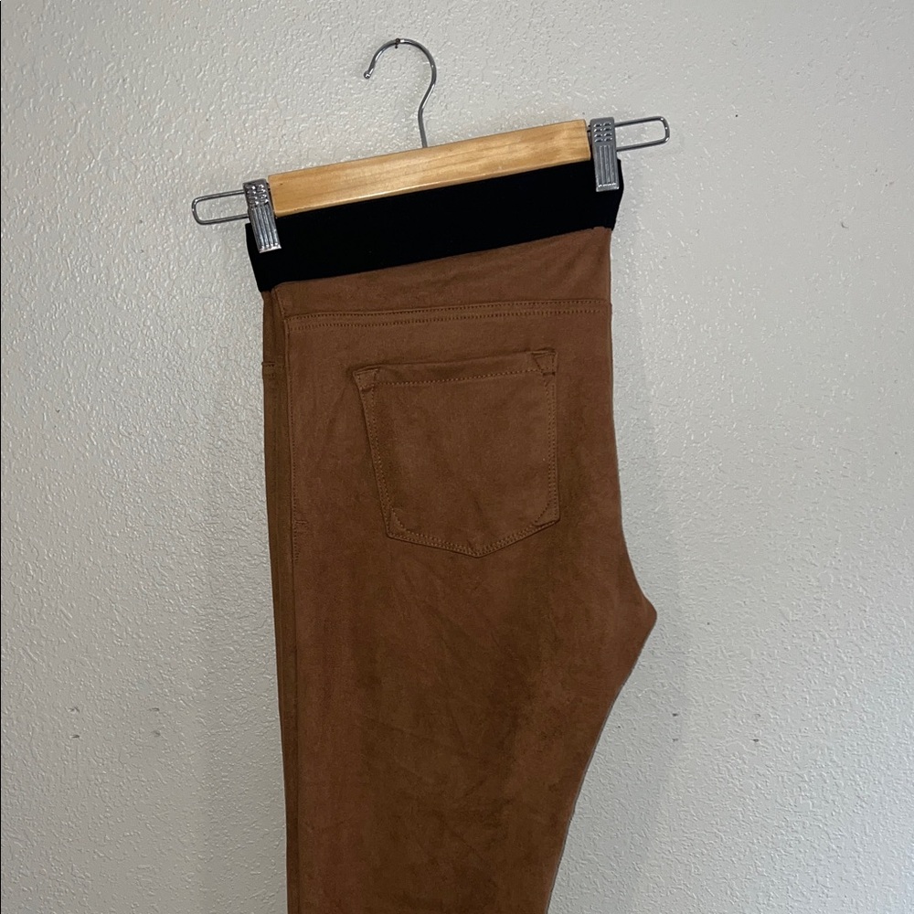Karen Kane women’s Tan suede Pants